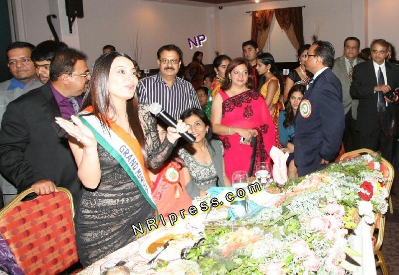 MINISSHA_LAMBA-203