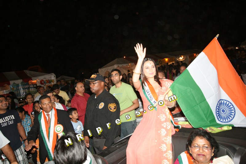 MINISSHA_LAMBA-692