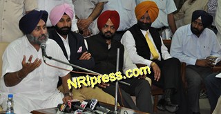 Badal-0449