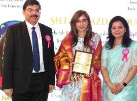 2- Ambassodor Shefali-with plaque