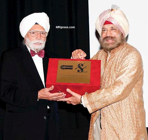 SAFF-210_5056.jpg - File written by Adobe Photoshop¨ 5.0