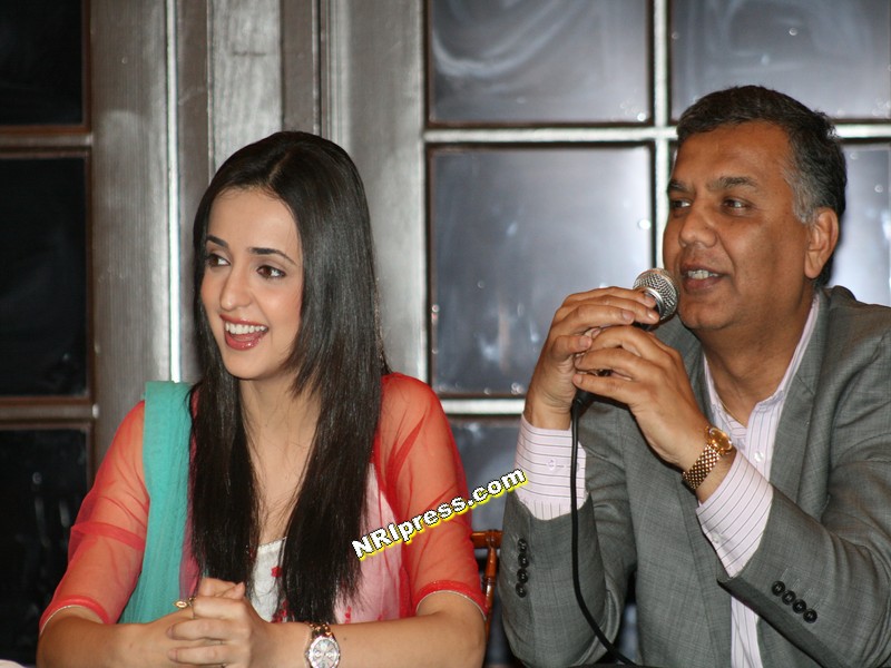 khushi-090