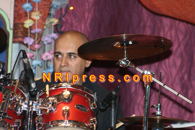 charenjeet-745