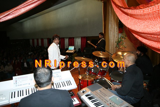 charenjeet-755