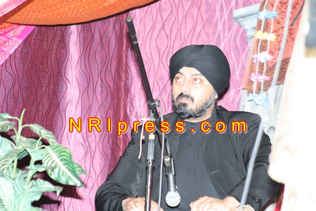 charenjeet-759