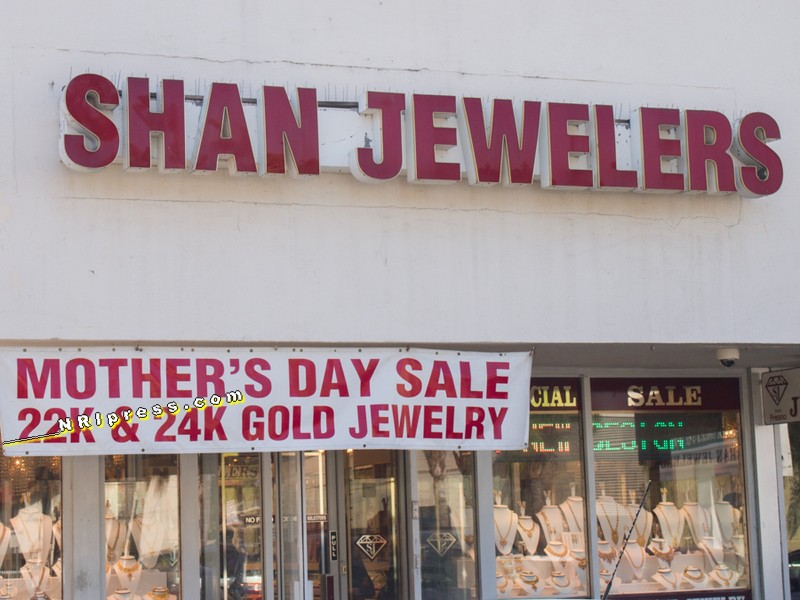 GOLDEN.JEWELERS-300