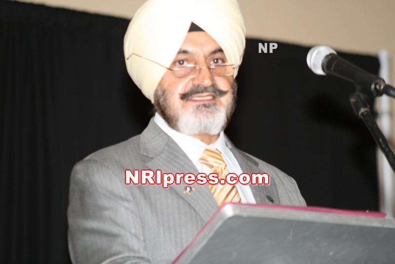 DGP.Gill-055